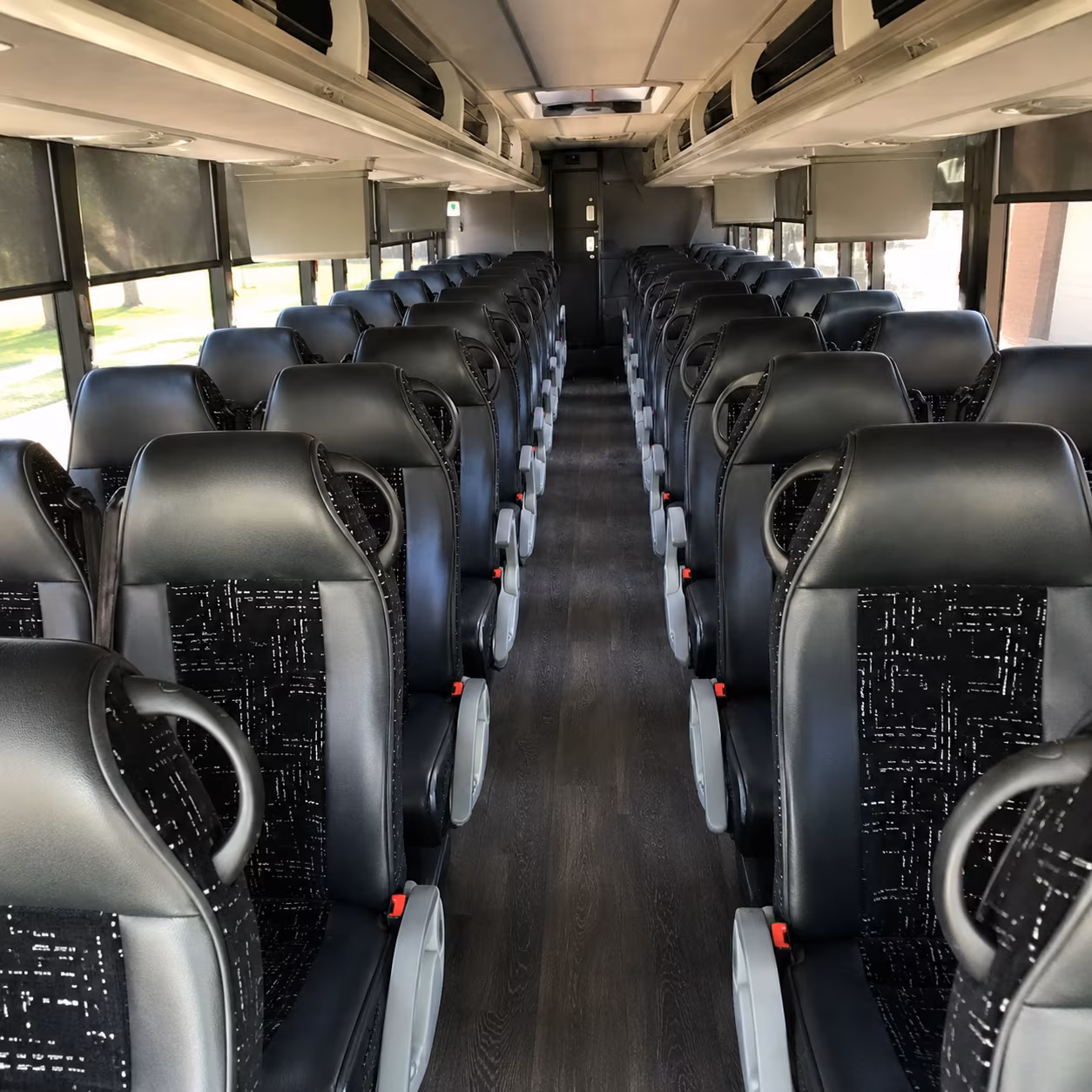 longmont charter buses
