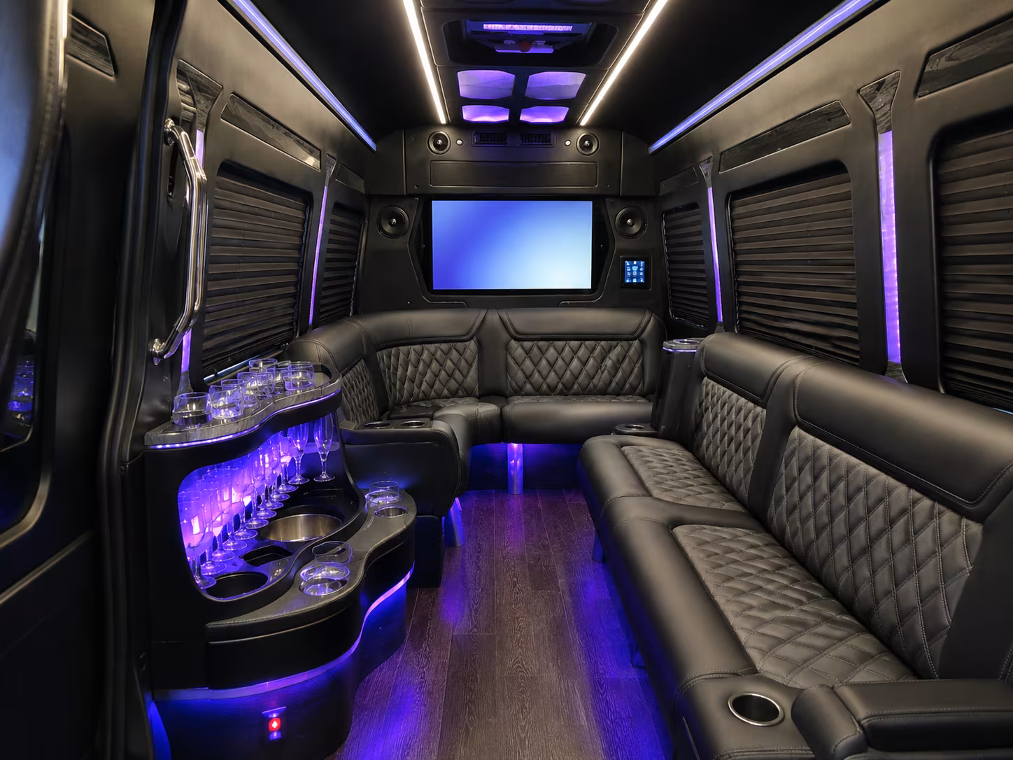 longmontcharterbusservices com makes recurring employee shuttle routes in longmont simple to set up