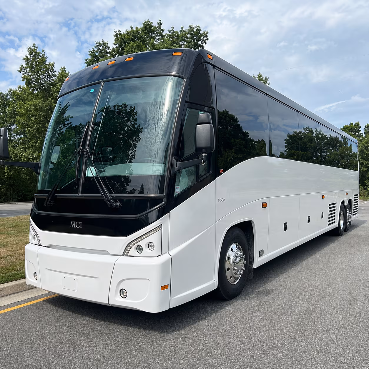 red rocks amphitheatre bus rentals from longmont